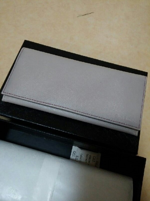 폴스미스 그레이 컬러 가죽 장지갑 사피아노 무늬--2