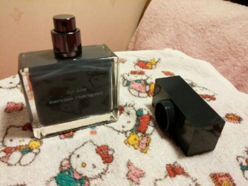 나르시소로드리게스포힘 블랙패키지 남자향수 50ml 이미지