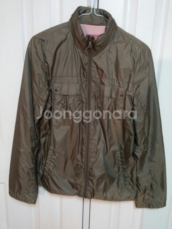 TOMBOY 카키 바람막이 점퍼 패딩 55사이즈--0