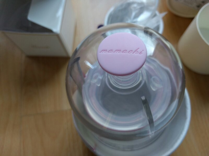 아기침대 5만원  , 범퍼 4장 3만원 , 모빌 --7