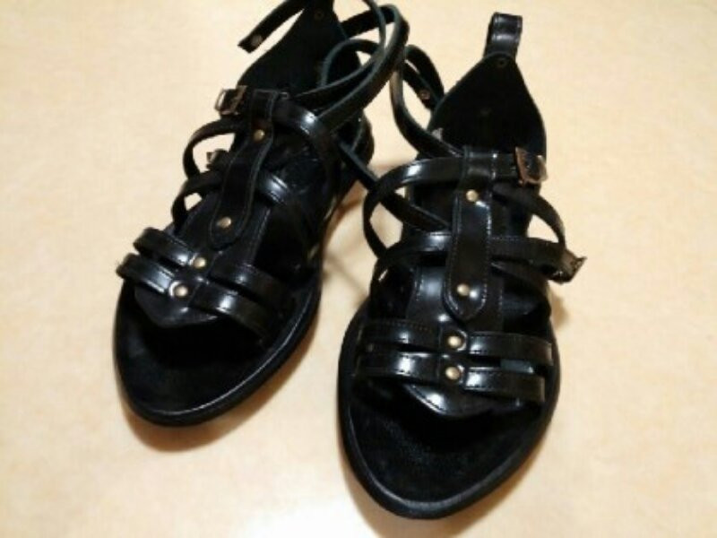 일본 블랙 가죽 글레이디에이터 샌들 235사이즈 이미지