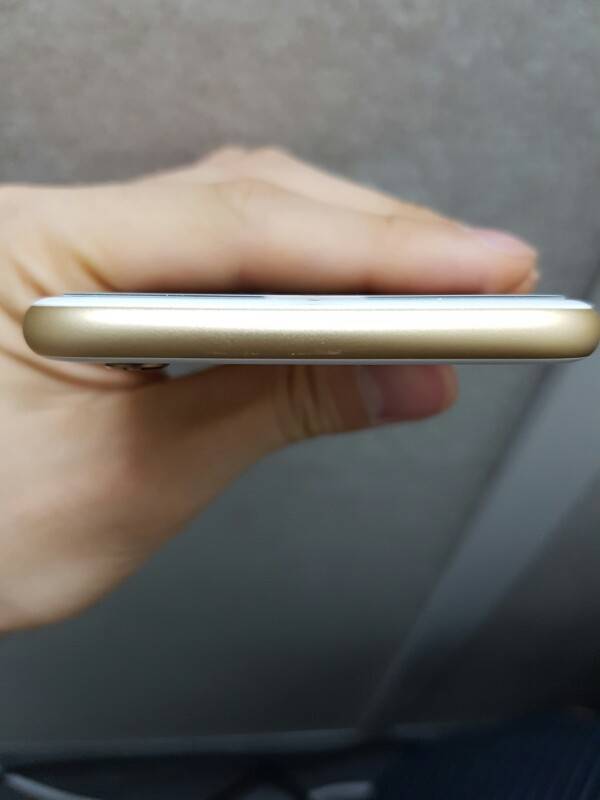 아이폰6s 64기가 골드--4