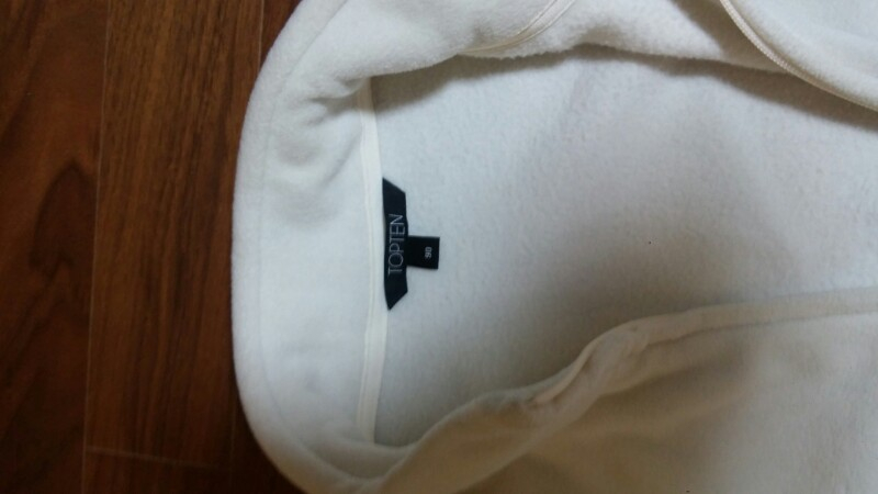 탑텐 아이보리 후리스--1