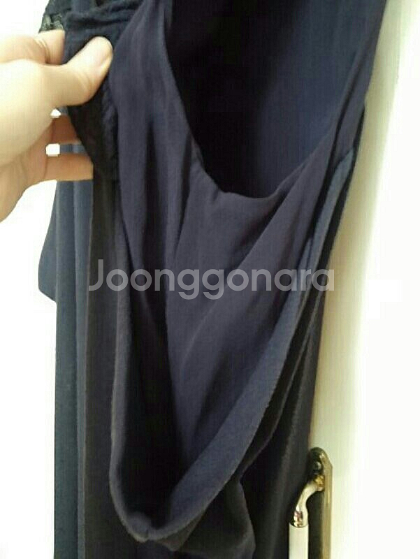 바네사브루노 짙은 퍼플 니트 실크 원피스--2