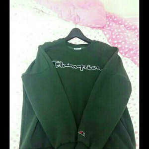 카키색 챔피온 맨투맨