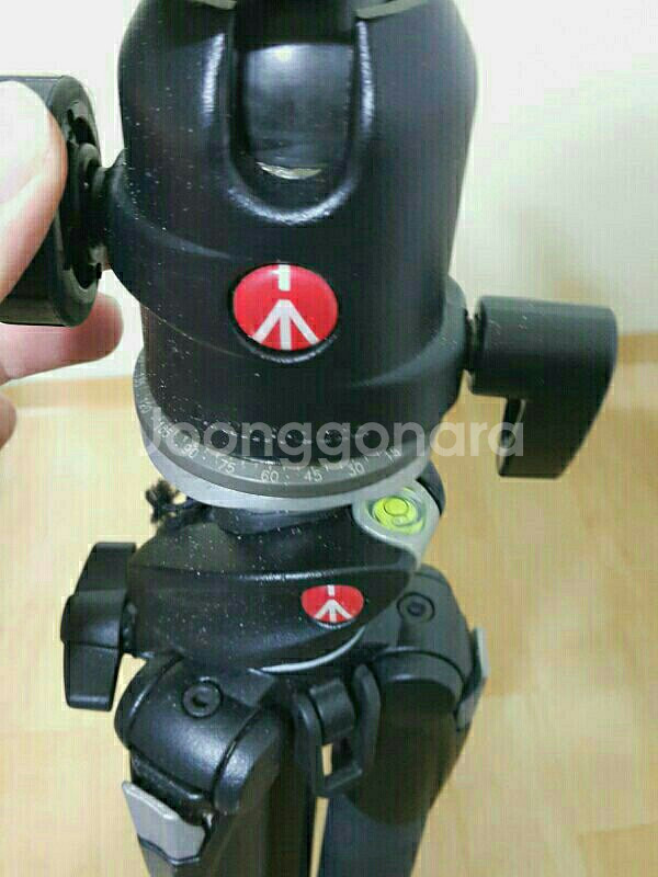 manfrotto 190xprob 삼각대 팝니다--3
