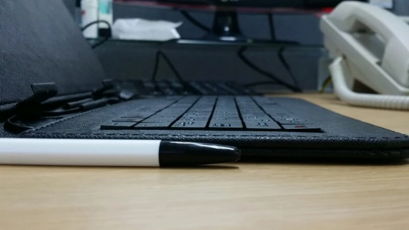 10인치 태블릿 PC케이스 키보드 이미지