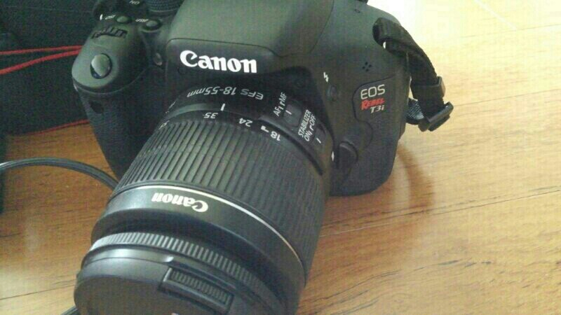 DSLR 캐논T3i 600D + 렌즈 18-55  이미지