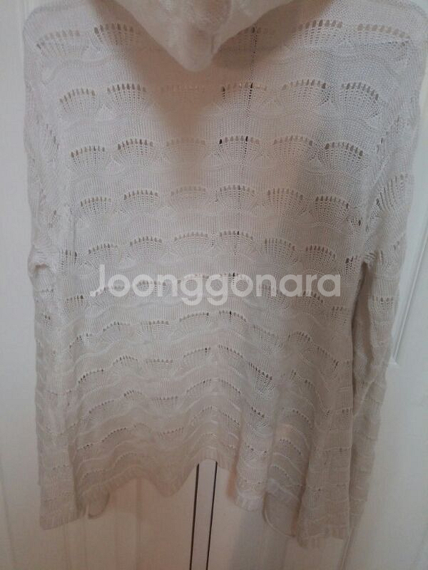 Tulle 화이트 후드 니트 가디건 M사이즈--4