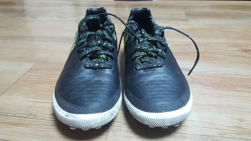 나이키축구화 이미지