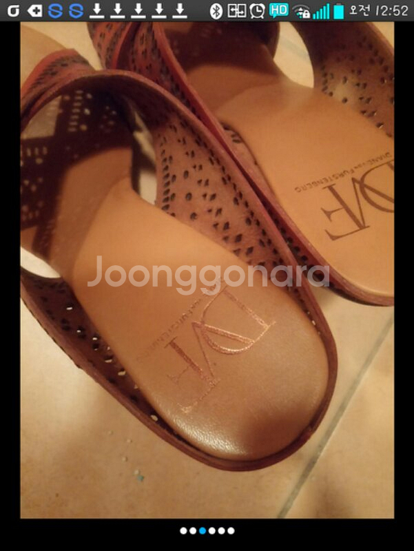 DVF 에스닉 가죽 매쉬 통굽뮬 웨지힐 샌들 23--2