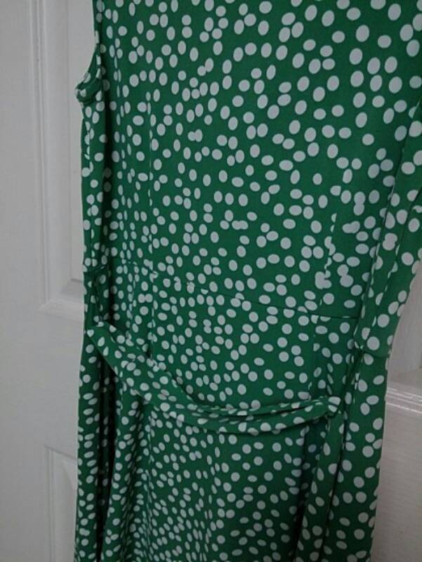 앤테일러 LOFT 그린 도트 저지 원피스 55사이 이미지
