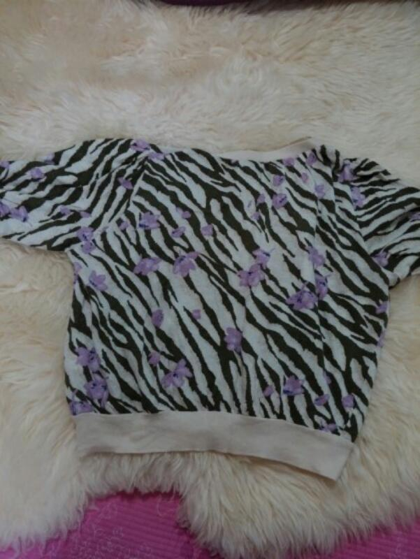 베네통 베이지 지브라 반팔 가디건--4