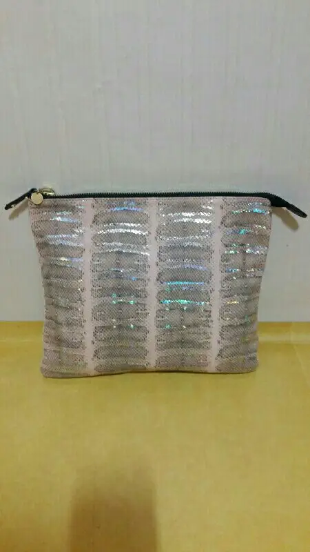 브레라 가방입니다! 이미지