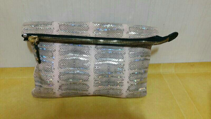 브레라 가방입니다! 이미지