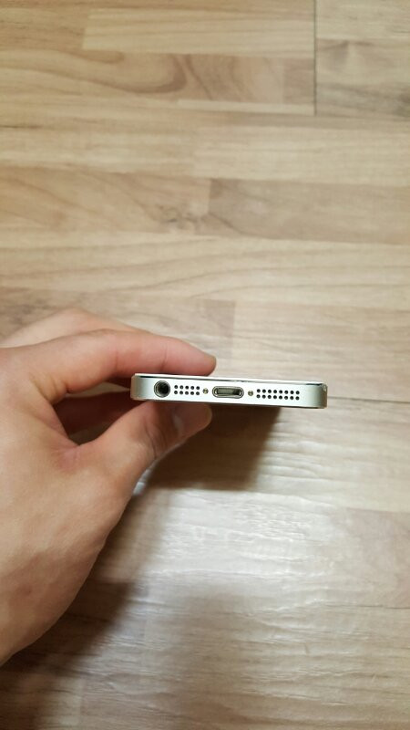 아이폰5s 골드--4