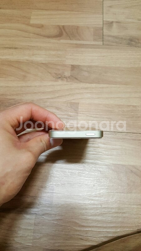 아이폰5s 골드--5