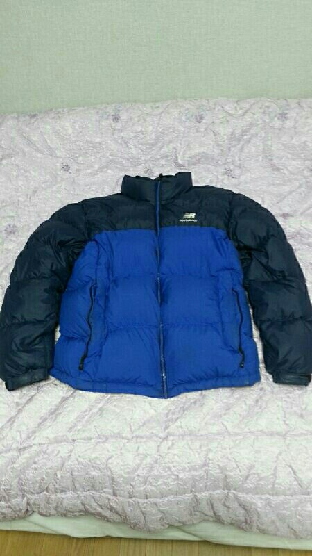 뉴밸런스 패딩 사이즈100--2