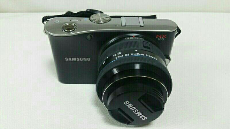 삼성 NX100 미러리스 카메라 이미지