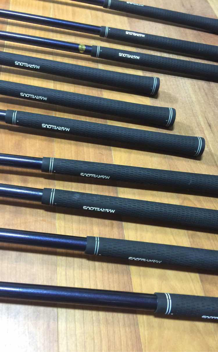 왼손 골프채 - 구하기 어려운 왼손 (레프티) 골 이미지