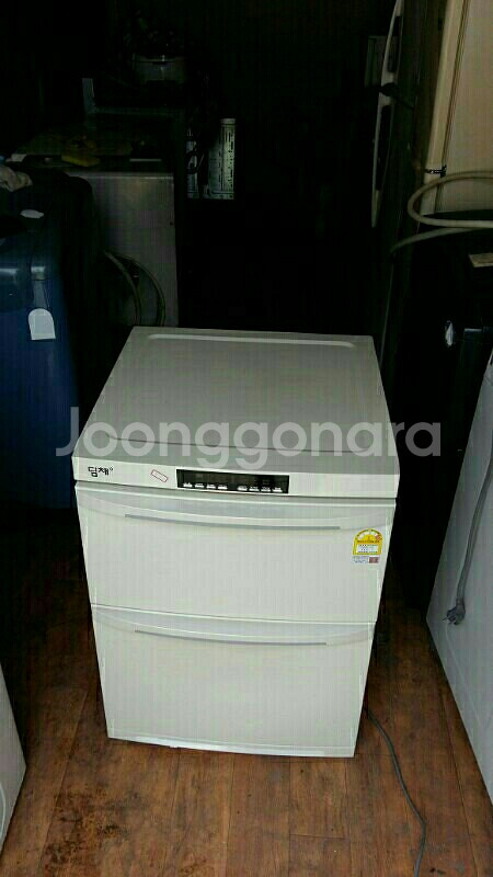 딤채김치냉장고 2단 서랍식 110리터 (서울 수도--2