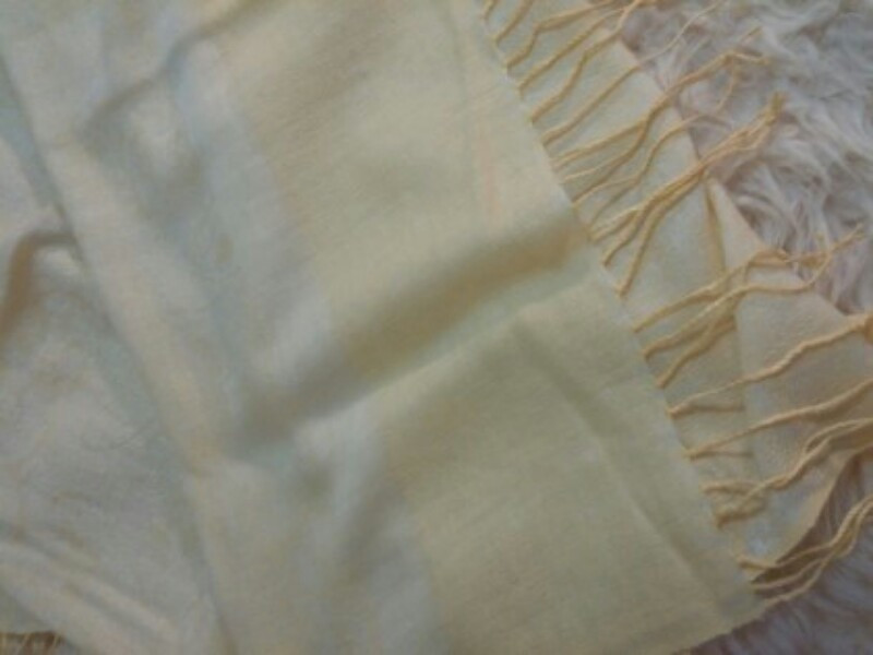 수입 샴페인컬러
페이즐리 문양 실크 파시미나(어린--4