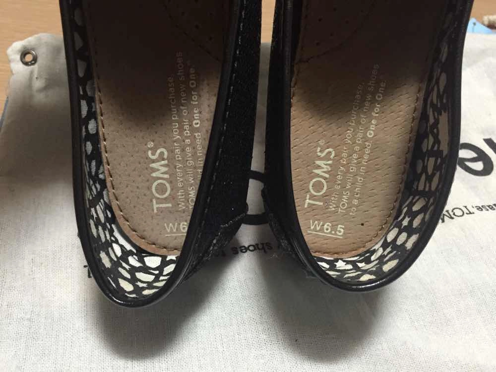 탐스 글리터 블랙 6.5 235mm TOMS 이미지