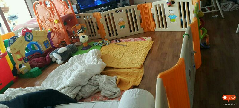 아기 울타리 이미지