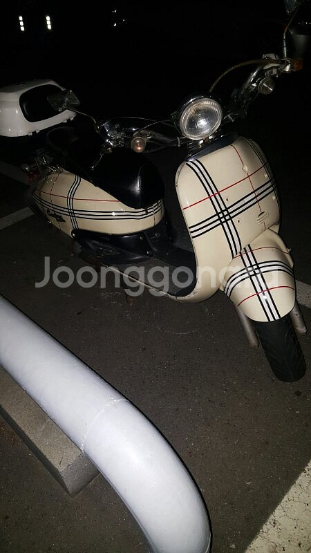 버버리 쥬드 서울직거래로 팝니다--2