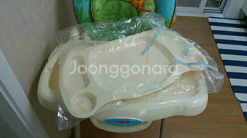 (용인.직거래)피셔프라이스 하이체어--0