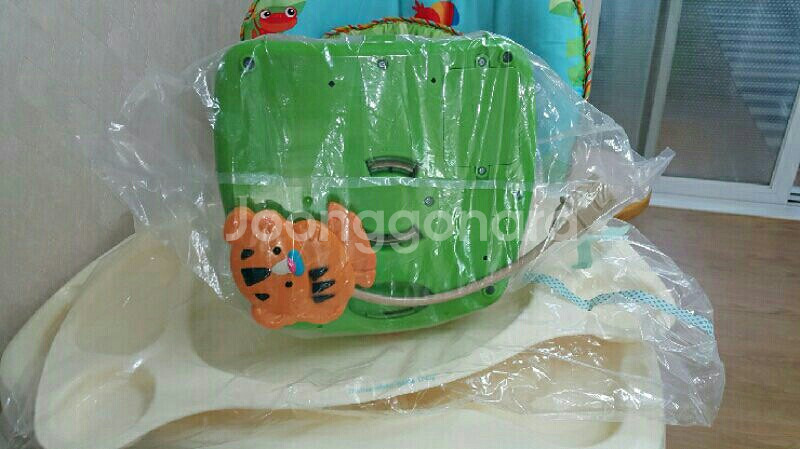 (용인.직거래)피셔프라이스 하이체어--1