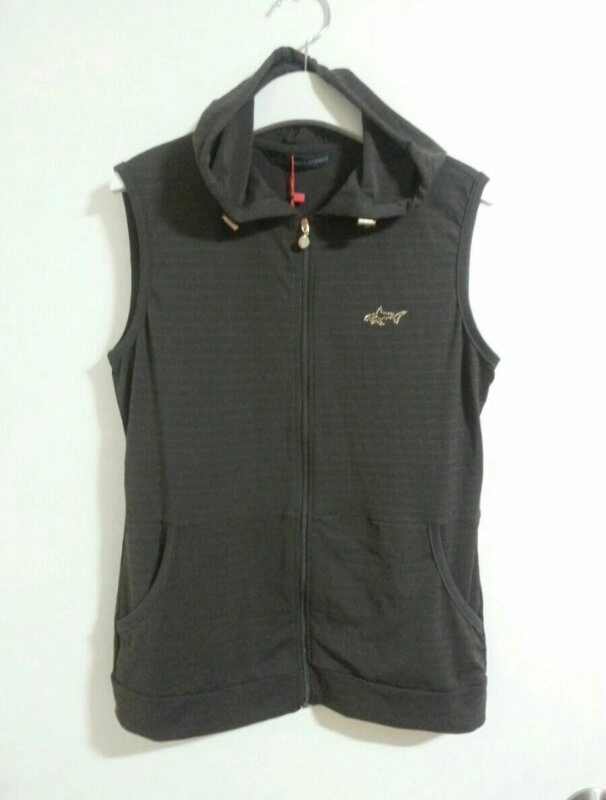 골프조끼(GREG NORMAN)새것 이미지