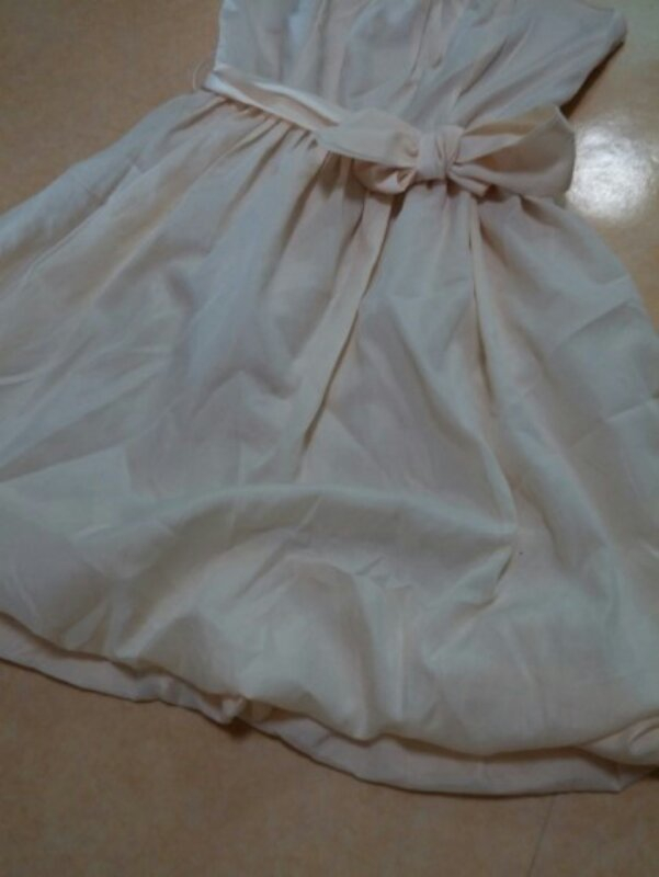 일본에서 사온 아이보리 버블 뷔스티에 이미지