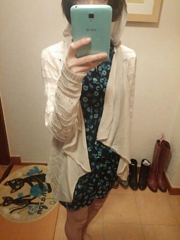 미국에서 구매한 Tulle 화이트 후드 니트 가디--6