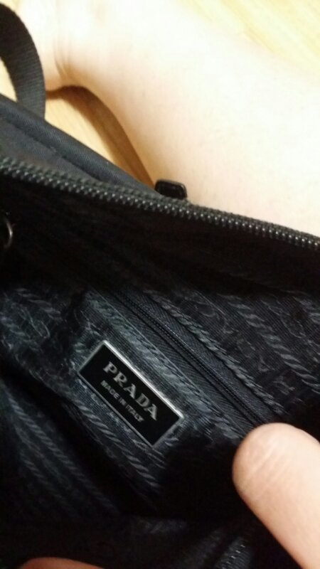 프라다크로스백 (정품)--2