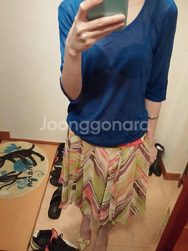 IRO 블루 얇은 모직 시스루 칠부 니트 M사이즈--5