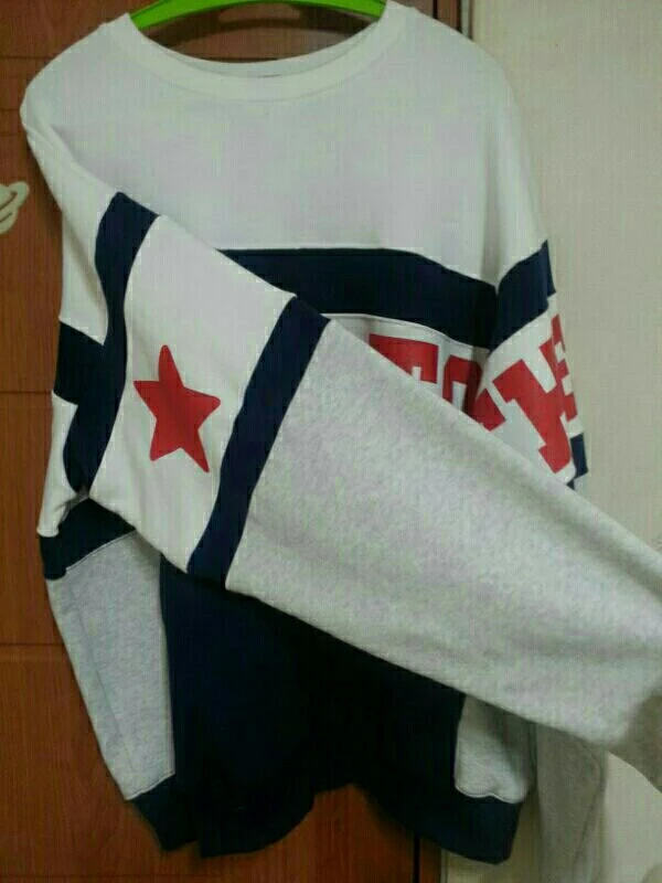 oioi back to the school 맨투맨 이미지