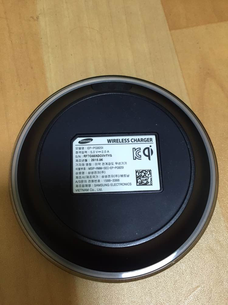 삼성 정품 무선 충전기 이미지