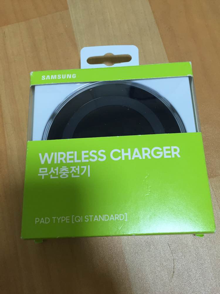 삼성 정품 무선 충전기 이미지