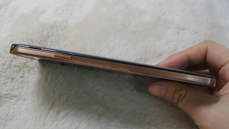 U+ 노트3 골드블랙 팝니다. 이미지