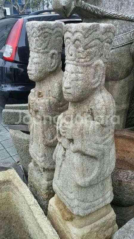 문인석--1