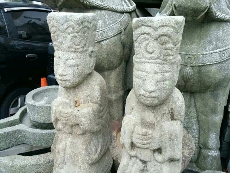 문인석 이미지