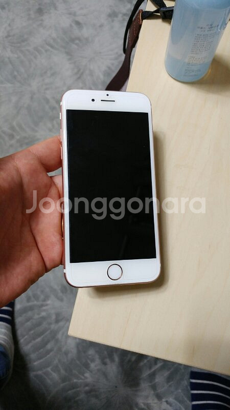 아이폰6s 로즈골드 64gb 정상해지폰 팝니다--2