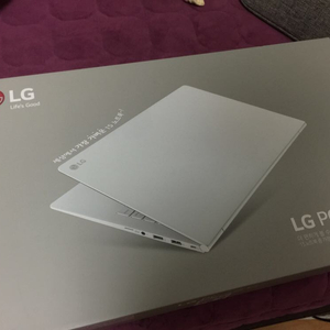 LG  15ZD960-GX70K 신품급 판매 합니