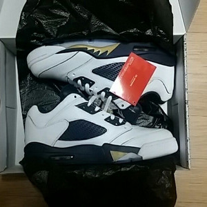 조던 5 로우 덩크 프롬 어보브