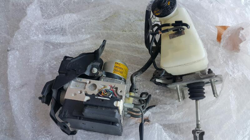 렉서스 ABS  모듈 셋트  팝니다  (중고) 이미지