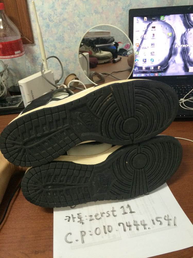 덩크하이 빈티지 검흰 260mm--4