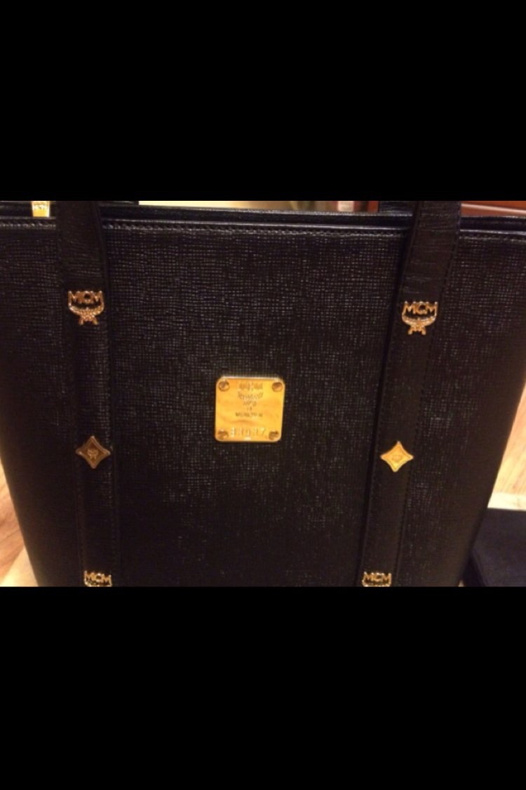[정품] MCM 블랙 숄더백 이미지