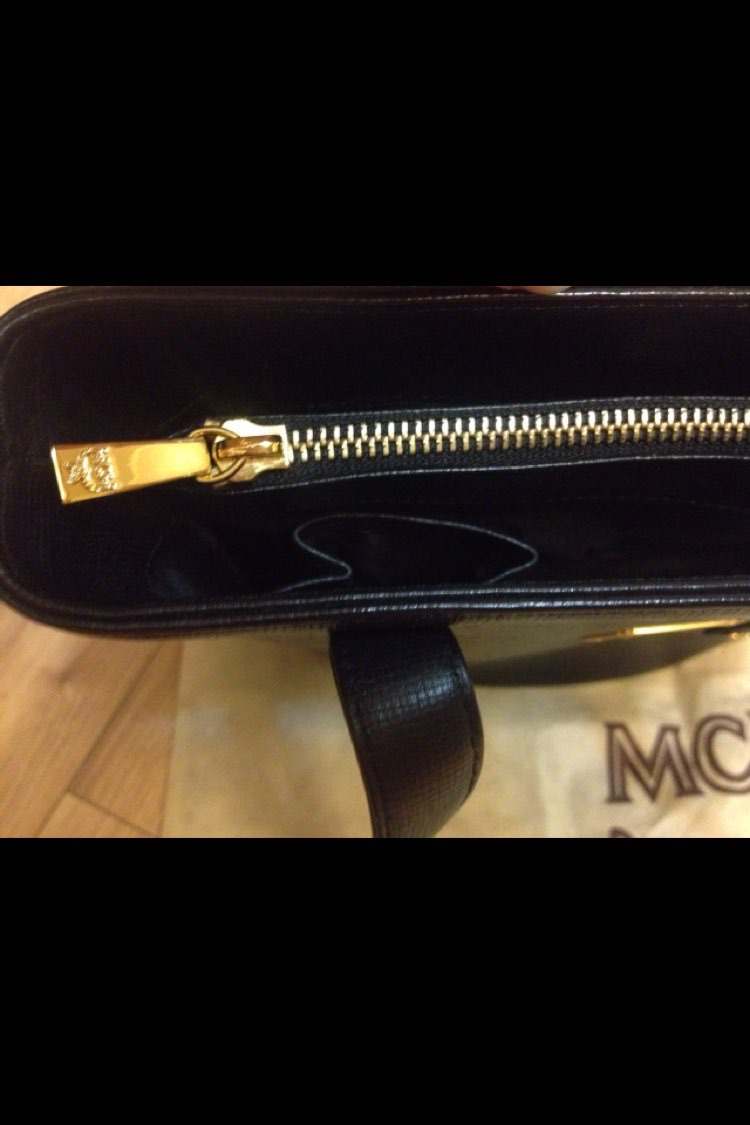 [정품] MCM 블랙 숄더백 이미지