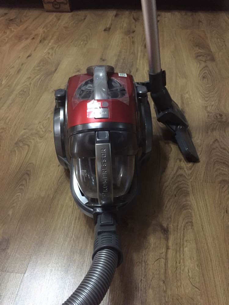 LG싸이킹청소기 K83RGY 판매합니다--3